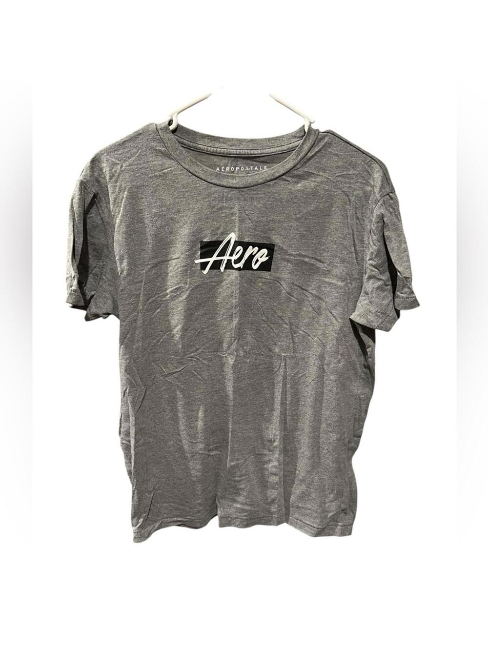 Aeropostale Men’s Small Gray Logo Graphic T-Shirt – Casual Basic Tee